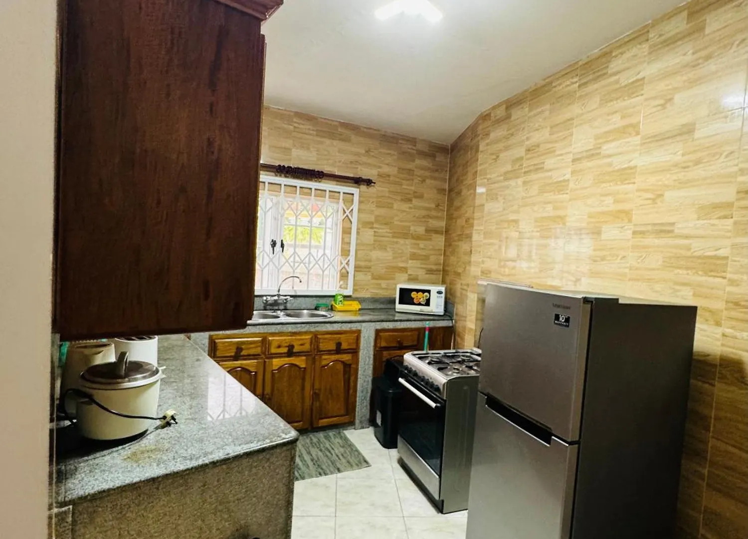 D Bes Residence Self Catering Beau Vallon  0*, Beau Vallon (Mahe)